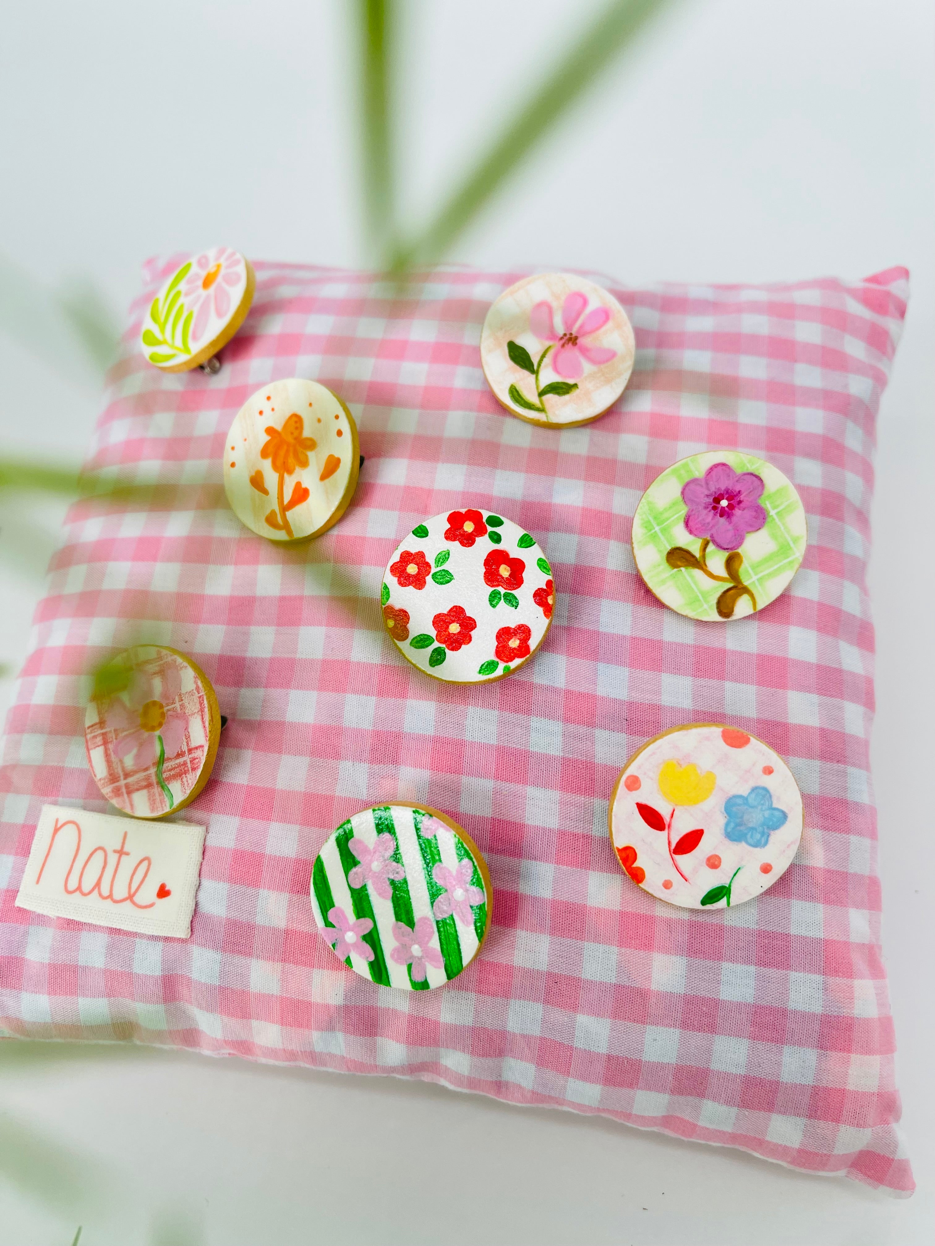 BIJOUX et BROCHES