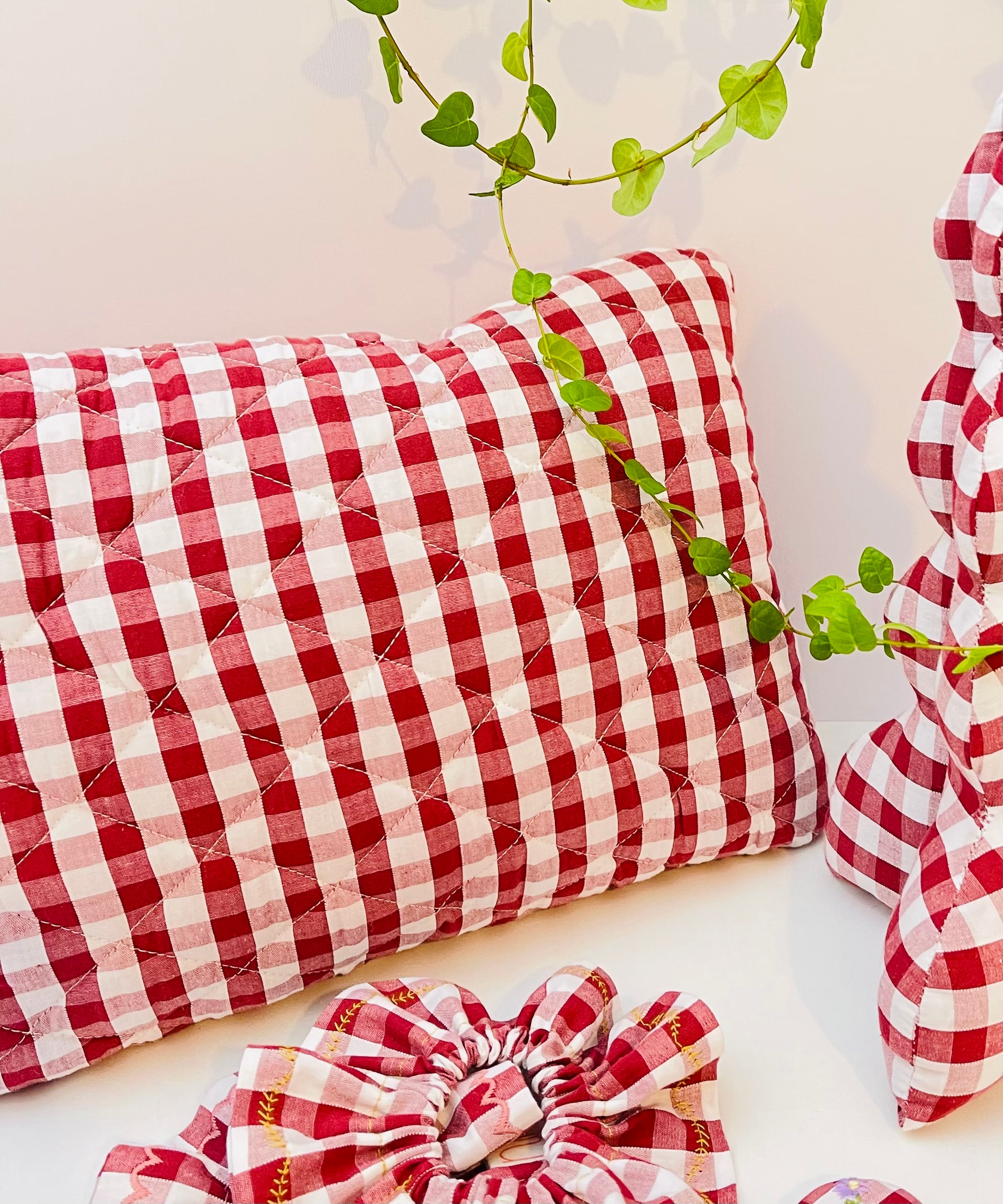 Le coussin de lecture et/ou de voyage