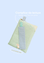L’Étui à livre et son marque page
