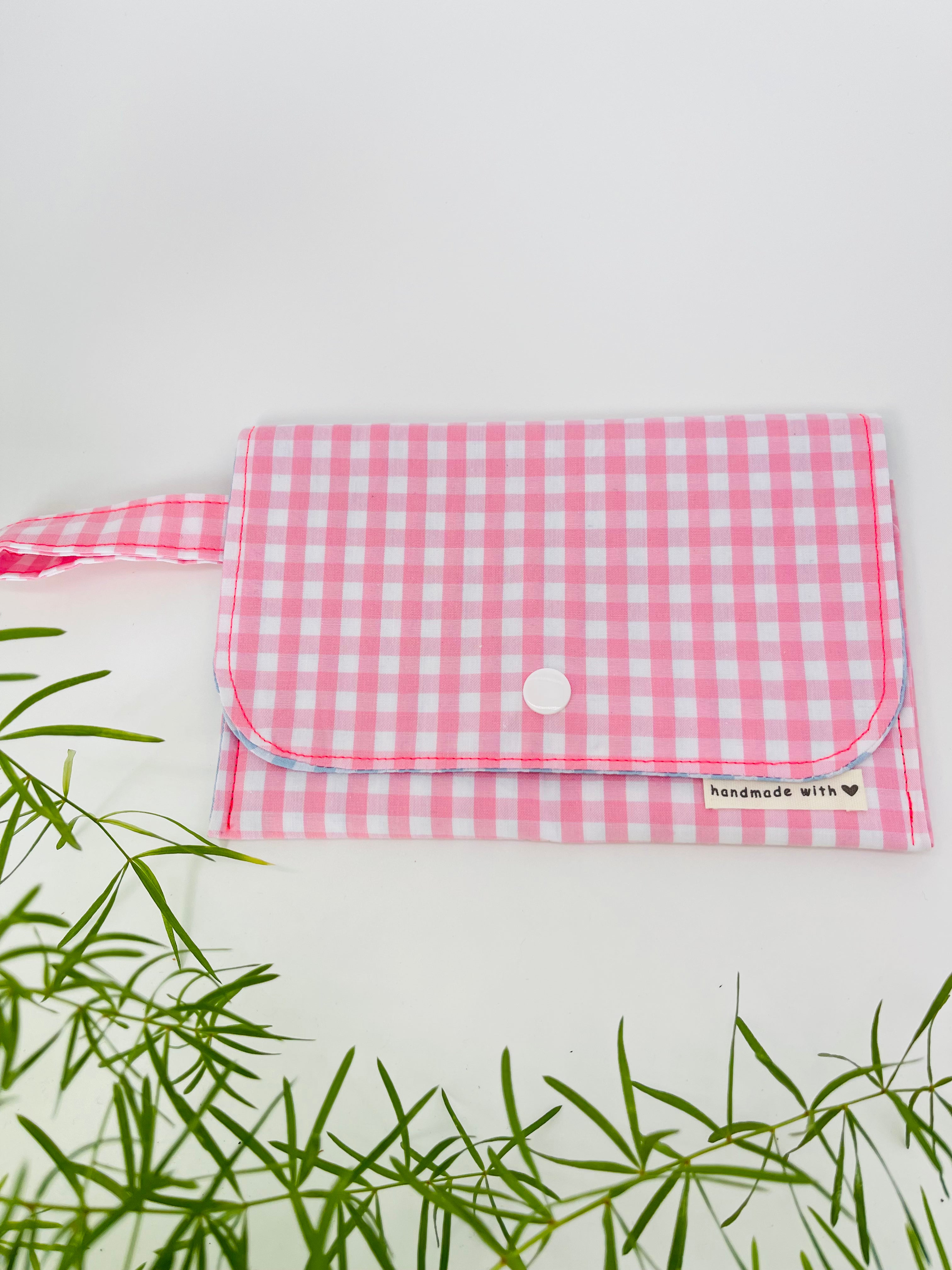 La Pochette à portable et/ou papiers